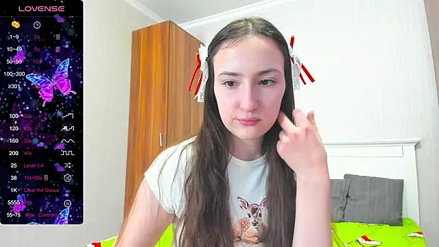 Pink_Sodaa - show tits