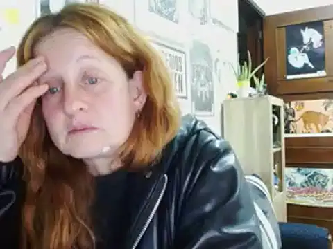 ViioletaMora - Take off your bra and caress your breast