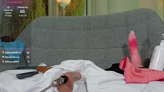 Aliana_Rouse - Masturbation with fingers 😈