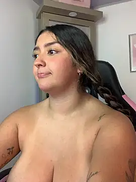 Melannyy_ - jump boobs and lick nipples