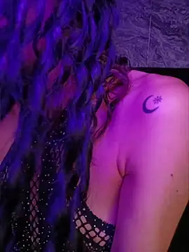 Karenroxxxe - aceite en el culo