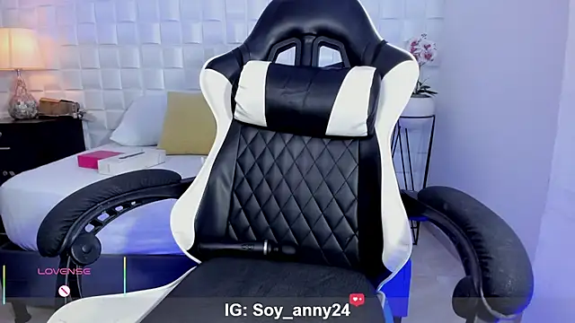 Anny_rouse24 - NAKED ME+2MIN CONTROL