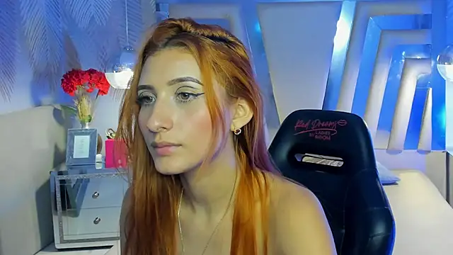 ValerySkinnyy - Spank ass! x10 💕