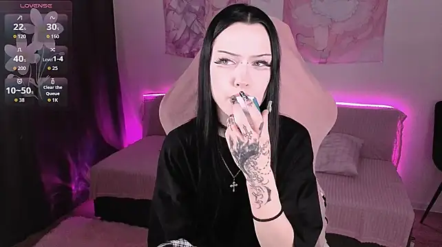 Ophelia_amber - SUCK DILDO WITH SALIVA