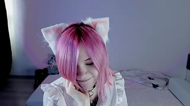 Hikkacat - Ahegao + airkiss (´꒳｀♡)