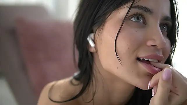 MysticLayla - Build the tension and make me cum🔥🤩