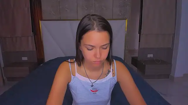 AlexaBarkley - oil show all body❤