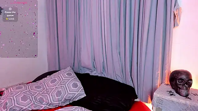 Velvet_Roseee - SHOW BOOBS + OIL 🍒