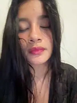 Indialatin - 2 fingers in my big and horny pussy plea