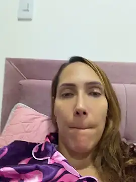 Candy-xxx - Squirt🤤💦💦