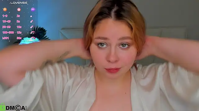 WetLuna1 - make me so horny with toy