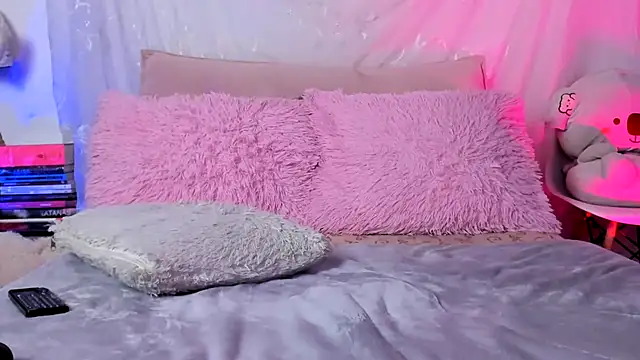 Julieta_cooper20 - show tits