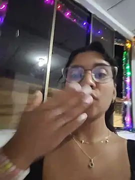 Sofythom1 - full naked