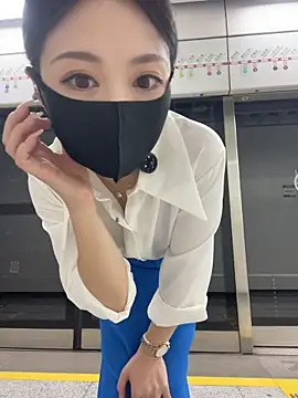 YummyLoveYou - 口交大鸡吧一分钟