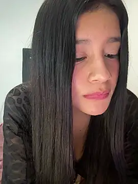 Indialatin - 2 fingers in my big and horny pussy plea