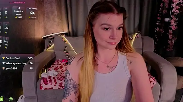 Amy_Davesss - lick nipple