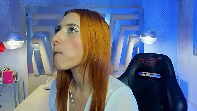 ValerySkinnyy - Spank ass! x10 💕