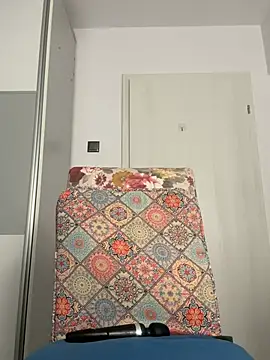 Snow_flakee - Squirt
