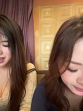 Yomi009 - 户外咖啡厅勾引调戏😜闺蜜追求者