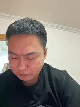 HanHan_888 - 大黑牛震动阴蒂2分钟