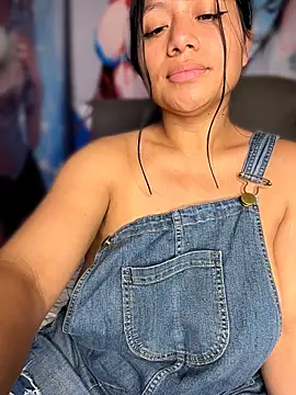Im_Little - nude outdoors