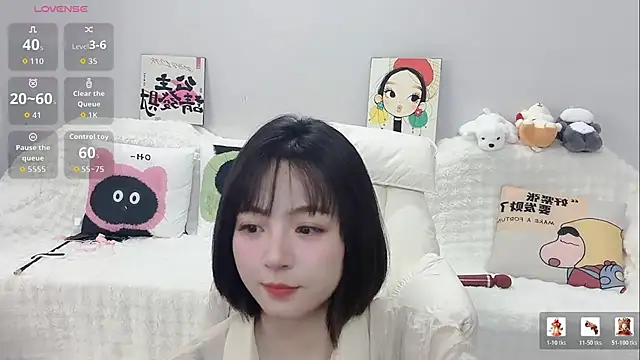 Lucy-8 - 性感内衣3分钟+2分钟控制