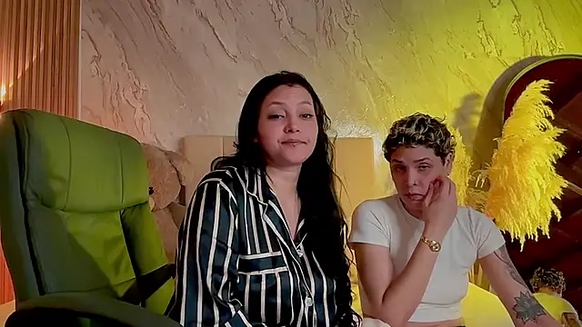 MarcellaGriffin - Show Lesbian // Lick Pussy