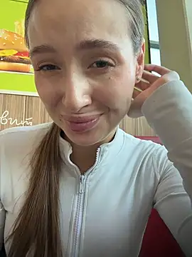 Coconut_milk - Shake ass in panty in bus 😝