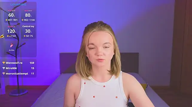 StellaBunny - to lick and suck a finger