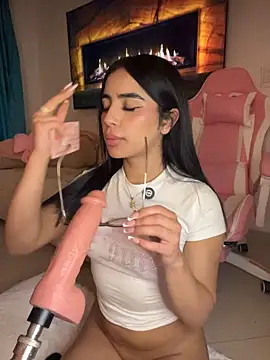 Emily-14 - sloppy blowjob