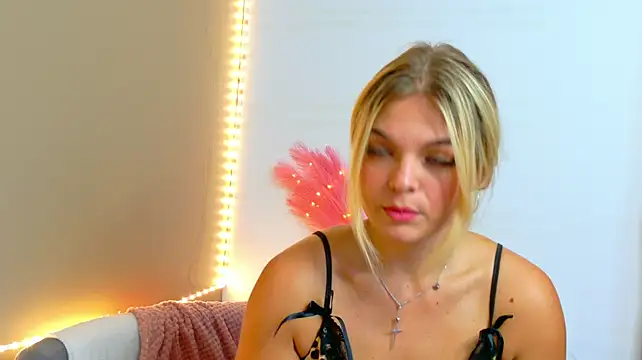 Pamellaa_ - make me squirt more