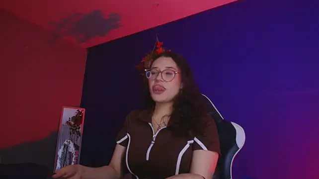 Sky_Nx - Oil boobs and water drops