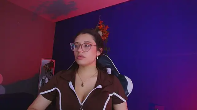 Sky_Nx - Oil boobs and water drops