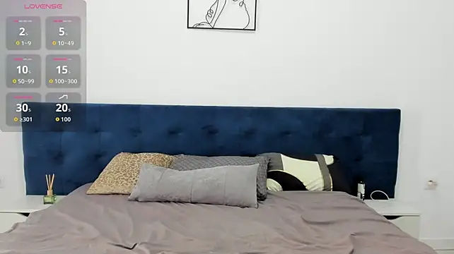 AmiellaRose - tittyplayyyy