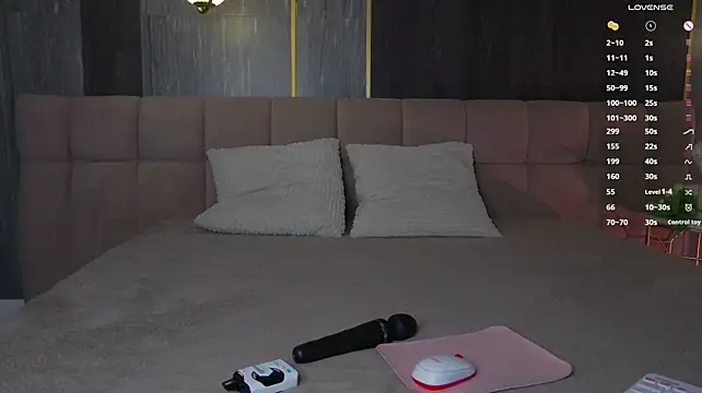 Chanel__May - ass dance near camera
