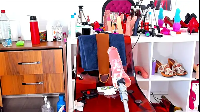 KarlaHartley - Get that pussy drip