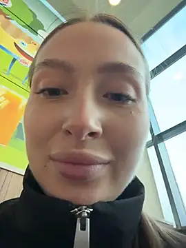 Coconut_milk - Slap pussy in panty in bus 💋