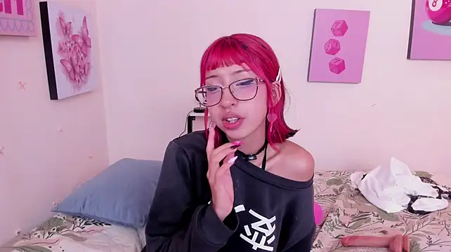Venus_Rouge - Spank ass! x5🥵👅 color red