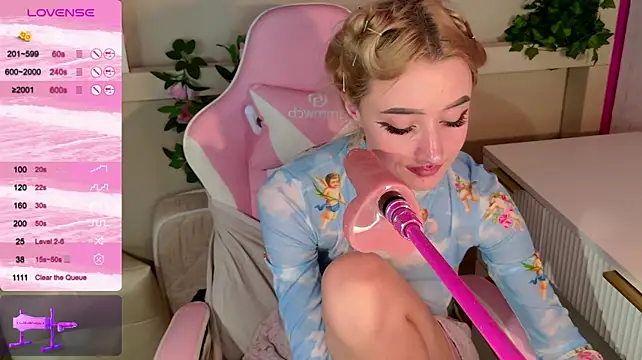 LeonaEviann - RUNNING MAKEUP FROM GAG COCK