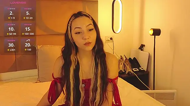 SweetElya - 🍑 Show ass standing