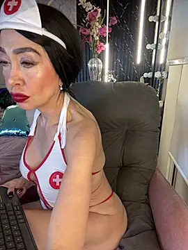 EvelinaGrey - ride dildo for you 5 minutes