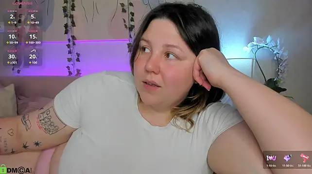 Ruth_Oliver - cool down a by splashing water on tits