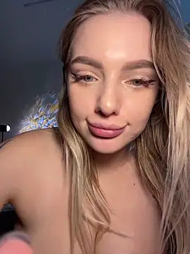 HugeBoobsAlice - SQUIRT IN GLASS + TEST IT💦😍