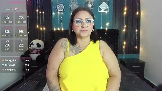 Ivonnee__ - NAKED ME