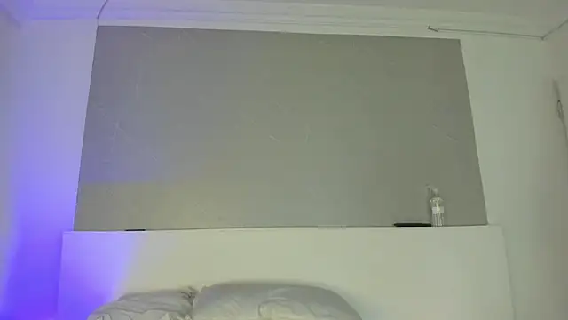 Jhon_and_Karol - finger in the ass and Domi in the pussy