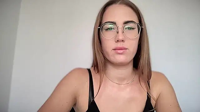 Luxie_milady - seduce with boobs