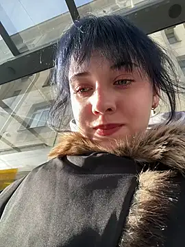 Only_April - Fingering pussy until makes wet cum soun