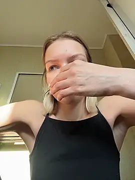 AshleyMur - finger in pussy