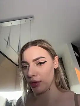 HugeBoobsAlice - EVERY 10TK HARD FINGERING PUSSY + SQUIRT