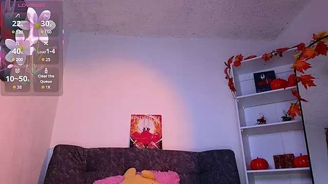 Tiny_vixen - sexy dance + naked